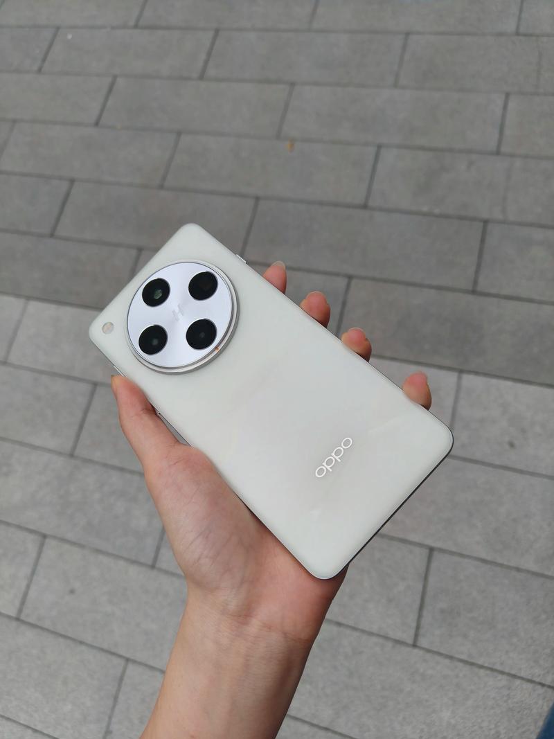OPPO Find X 8 Pro使用体验为什么买的人很少啊？