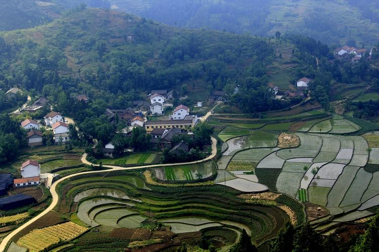 美丽乡村，山清水秀的地方，勉县璇水坪