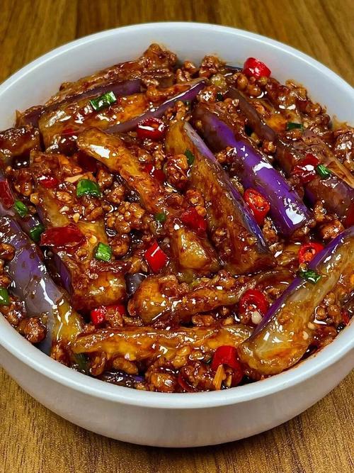 肉末茄子可不是下锅直接炖，老厨教正确做法，不用油炸拌米饭更香
