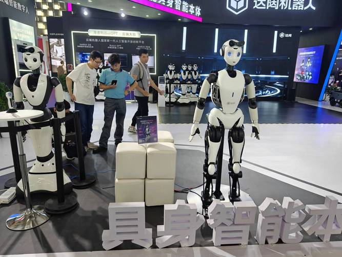 独家丨达闼机器人陷入停摆危机：项目负责人早已离职，独角兽或倒在风口来临前？