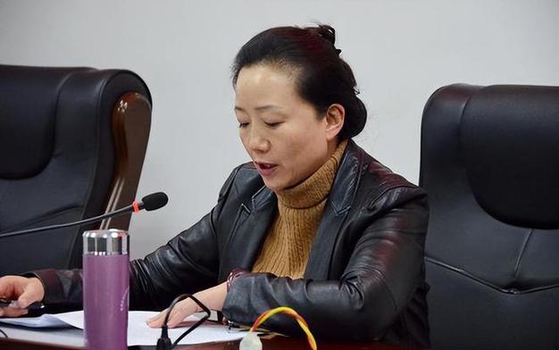 今日云南省一女厅官朱家美被查 长相老实敦厚却腐败 知法犯法很可恨