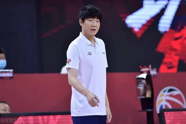 山东男篮大胜新疆不可怕，可怕的邱彪赛后发言，简直是杀人诛心
