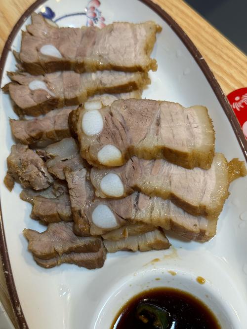 五花肉放锅蒸一蒸真厉害，酒店卖108在家成本不到8元，真解馋