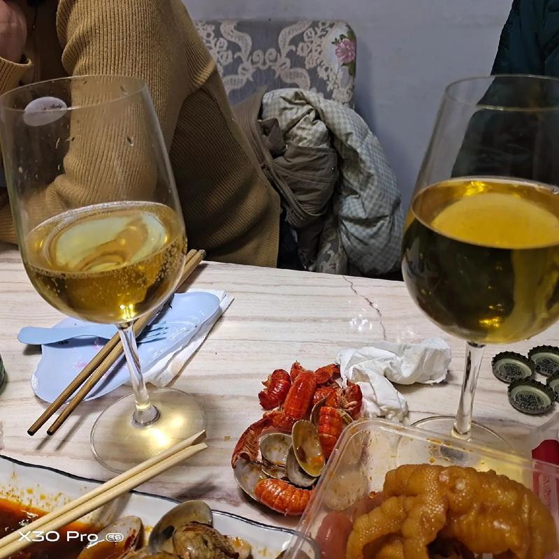 两亲家关系真好，这样的好东西必须给亲家下酒吃#记录真实生活