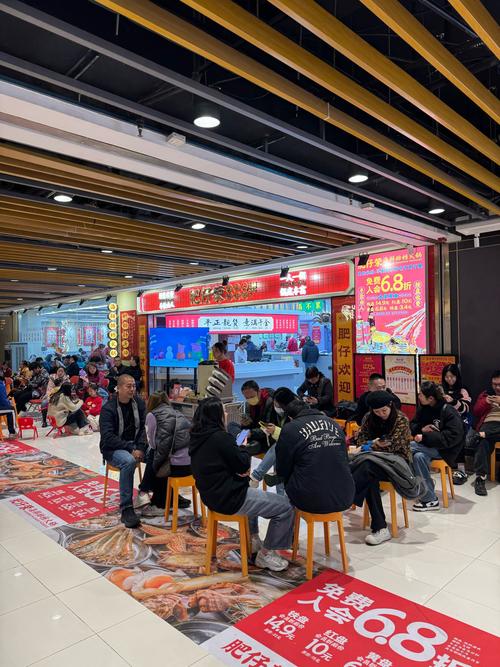 大学城附近的排队王，有人毕业好多年还要专门跑来吃