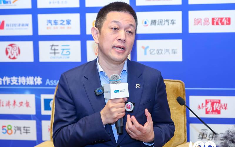 QQ支持微信小程序功能；RTX 5060 显卡5 月发布；李斌：今年Q4蔚来会实现盈利｜Do早报